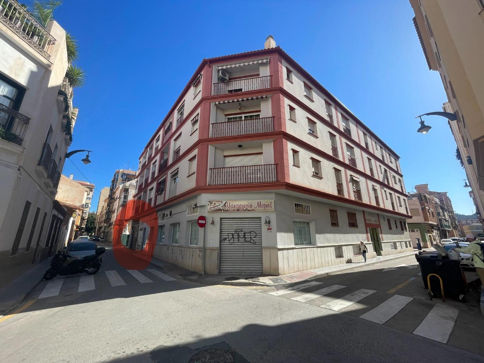 Maravilloso Apartamento Centrico De 70M2, Jardin Propio 40M2 Con Piscina Para Ninos Y Parking Opcional Málaga Kültér fotó